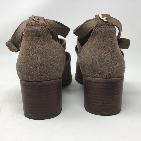 Koolaburra by UGG Sophy Suede Peep-Toe Booties. - Picture 7 of 16